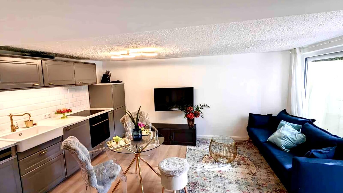 Popular Airbnb listing: Cozy apartment in the perfect location in Ramersdorf