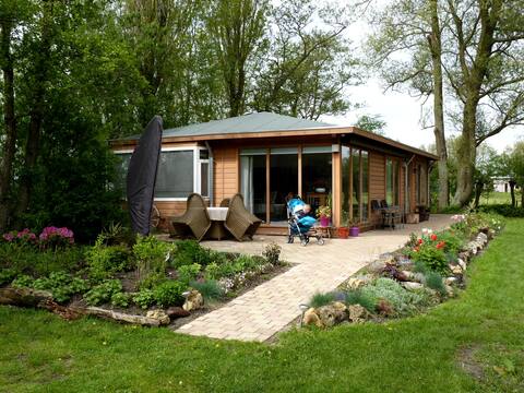 Chalet for tranquility and space seekers