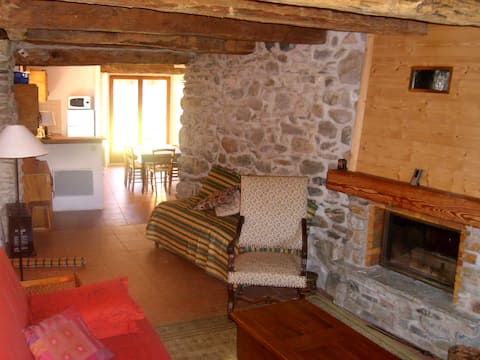 SAVOYARD CHALET FACING MONT BLANC