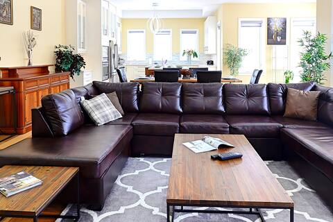 Executive Villa - Year Round Swim Spa & Game Room