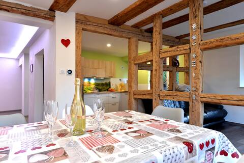 Bretzel and Manala, large cottage for 15 people