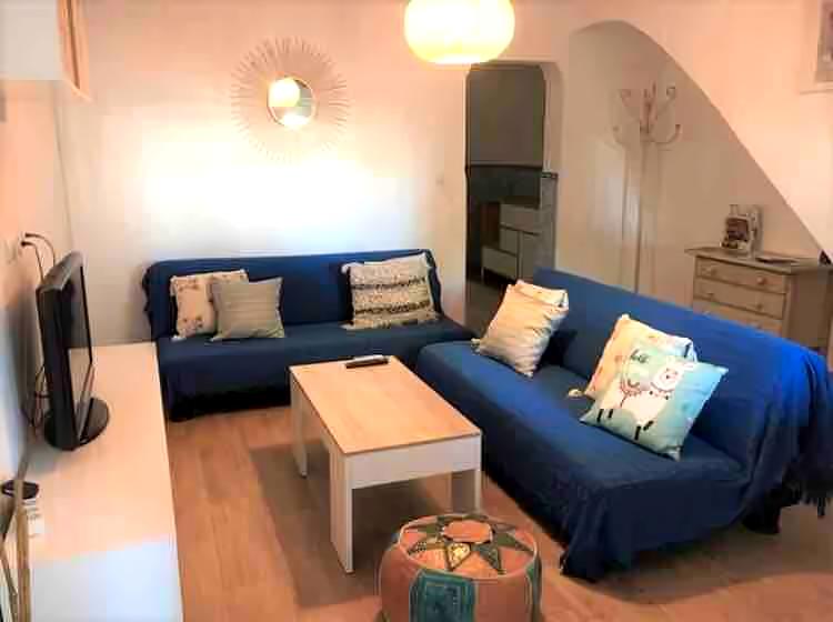 Annuncio Airbnb popolare: A recently renovated duplex a Punta Umbría