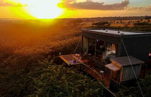 Hut on poles in the bush #1 @ Mudhouse Zululand