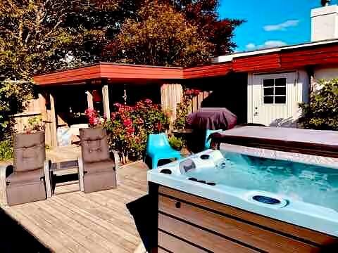 Maddy’s by the beach, Jaccuzzi & BBQ