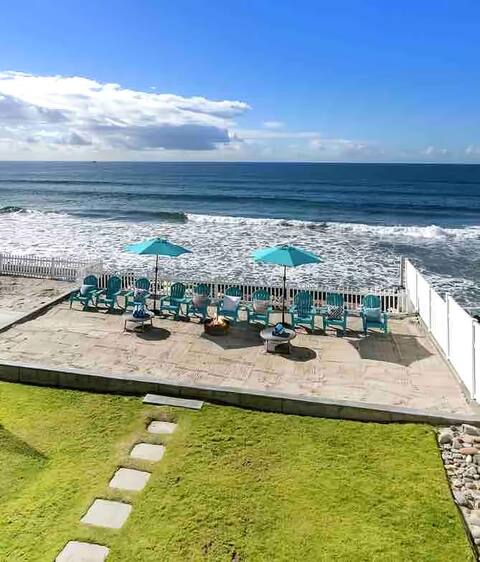 Gorgeous New Beach House on Sand w/ Fire Ring