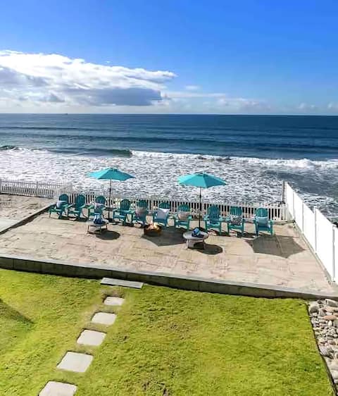 Gorgeous New Beach House on Sand w/ Fire Ring