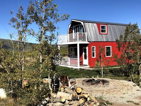 Glacier Lookout, New Villa near Glacier Park