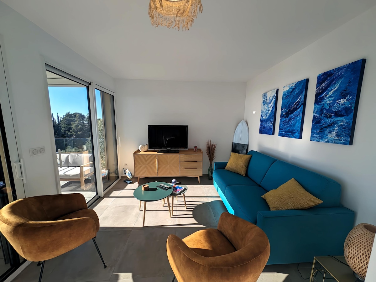 Top Airbnb: Majestic view of the sea and the village. à Èze