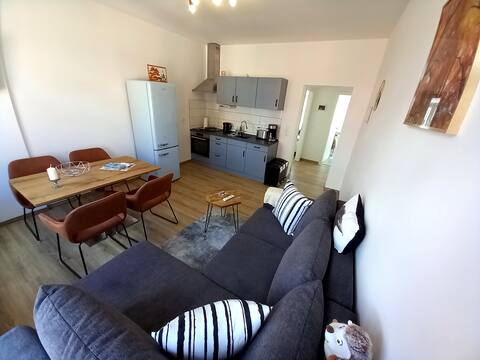Top Airbnb: modern Fewo Kloster & Seeblick in Malchow
