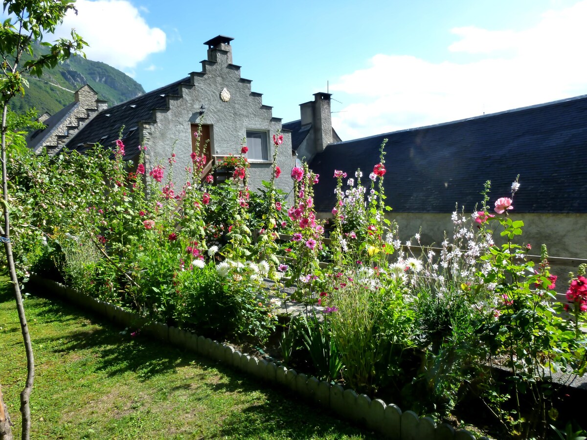 Airbnb con mejor rendimiento: Vignec: La bergerie appt Les Chardons 2/4 people en Vignec