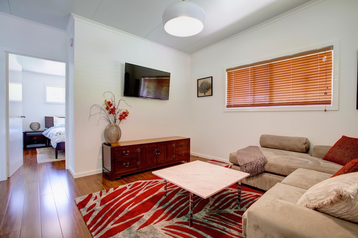 Popular Airbnb listing: Bonville Cottage-Luxury Country Retreat in Coffs Harbour City Council