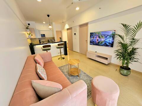 Pvt Jacuzzi @ Riverfront Golf View : in-STAbode!