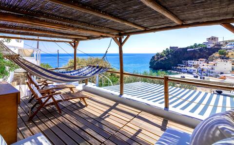 Best seaview sundeck where time stops & world ends