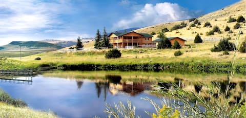 Home with Amazing Views - Cold Creek Cabin