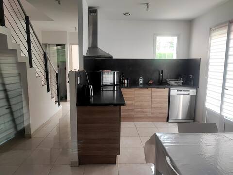 Detached house 2