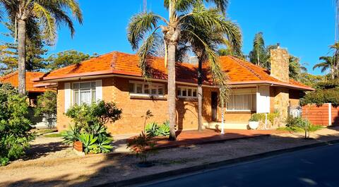 Cheerful 3 bedroom home, with off street parking.