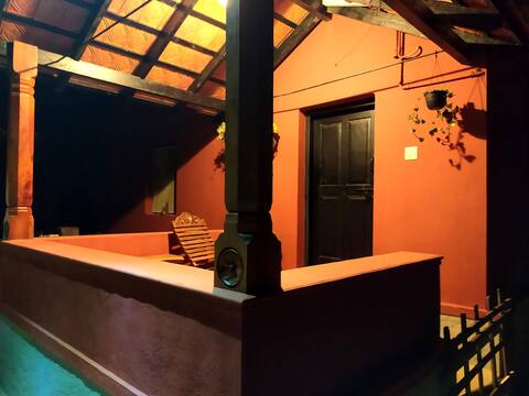 "NeSt"(Bed n breakfast)admist coffee plantation