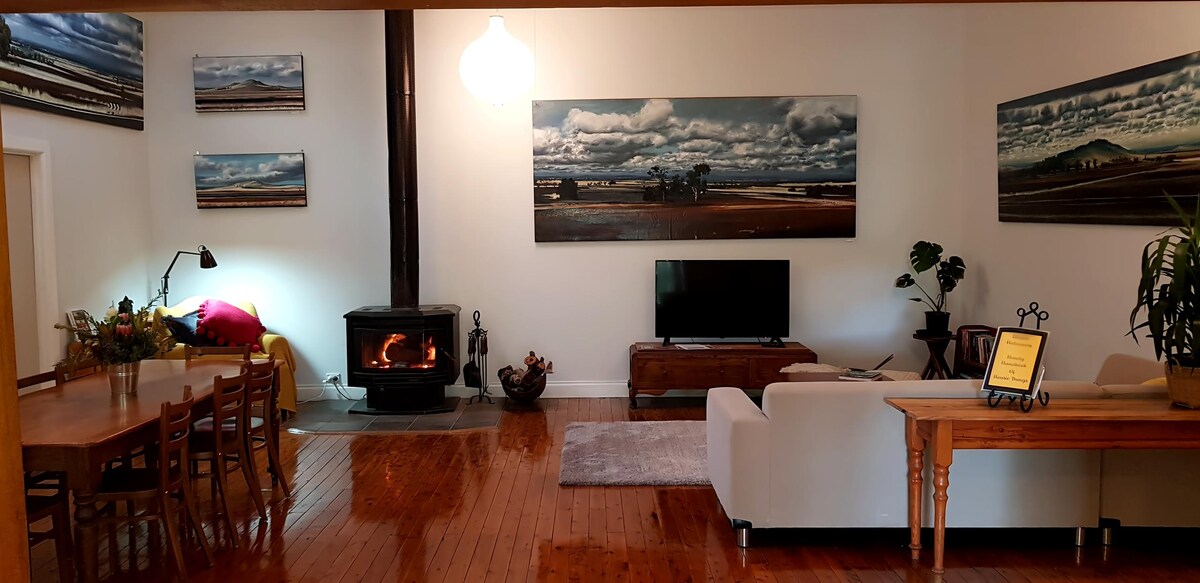 Successful Airbnb property: Dookie Hideaway in City Of Greater Shepparton