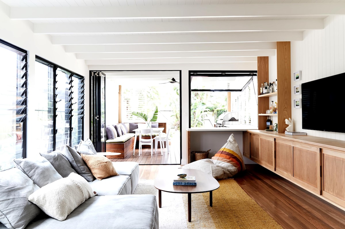 Erfolgreiche Airbnb-Immobilie: Bruns Surf Shack: Beachy Hideaway in Brunswick Heads