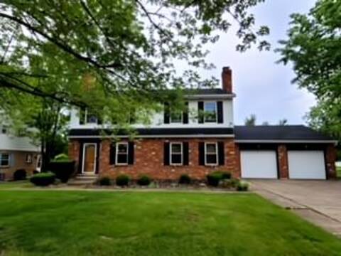 2 Bdrm Townhome w/Rec convenient Cincinnati locale