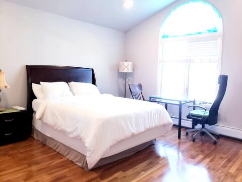 Clean Renovated, Cozy, Warm,  Safe, Near to NYC.