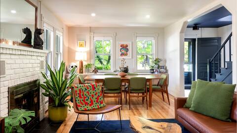 Romance+history+luxury+privacy in town=Maple House