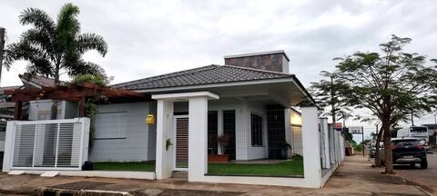Complete house in Teutonia-RS