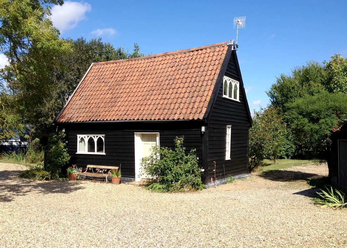 Annonce Airbnb populaire: Hedgerow Barn, Great Green, Thurston, Suffolk à Suffolk