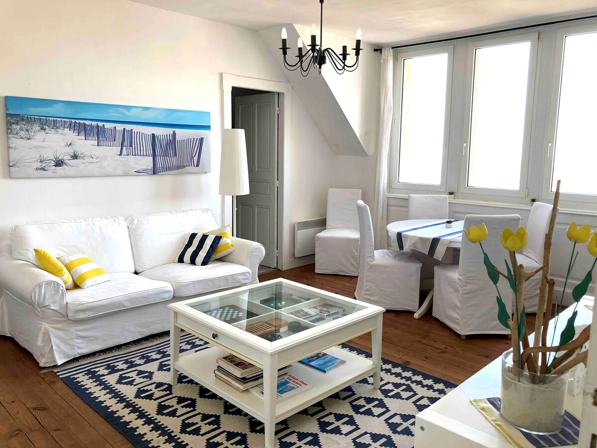 Propriété Airbnb réussie: T3 cosy au coeur de Biarritz vue mer à Biarritz