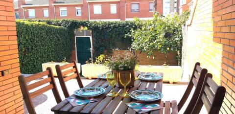 Family House with Swimming Pool -Cabrera Beach-BCN