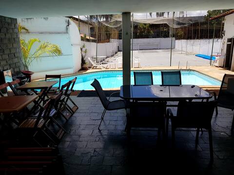 Casa na Pampulha of great location with heated pool, quadra, sauna, barbecue area and air-conditione