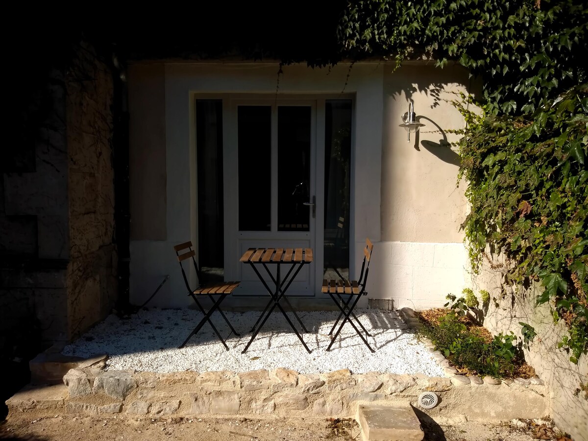 Erfolgreiche Airbnb-Immobilie: Charming bright, cheerful and functional apartment in Rodez