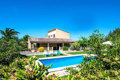 Top Airbnb: Beautiful Finca 5 km from the sea. en Manacor