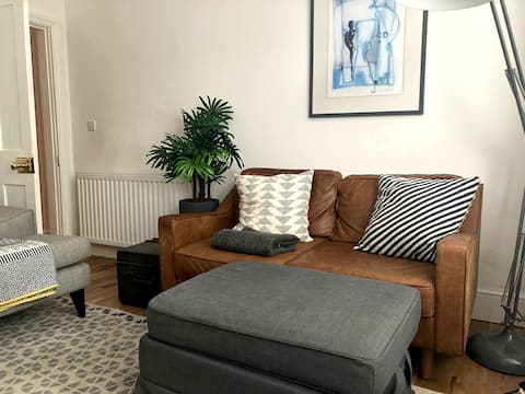 Popular Airbnb listing: Stylish Victorian villa in Winchester in Winchester