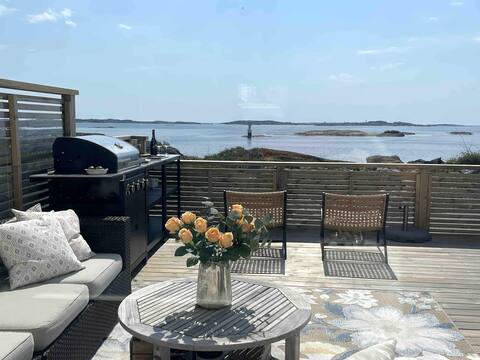 Seaview villa by the sea