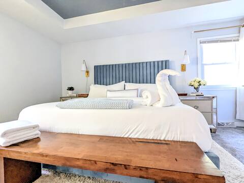Treasure Chest- A boutique family getaway!