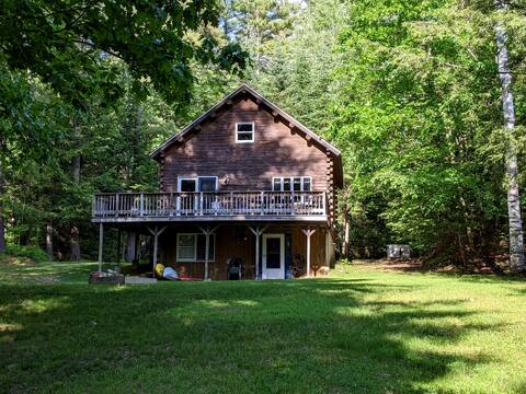 Blue Moose Cabin: Lakeside in the Mountains