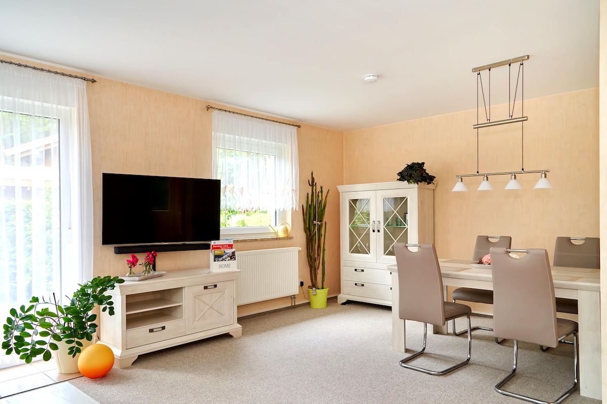 Popular Airbnb listing: Small break Basdorf - vacation home on the edge of the forest in Brandenburg