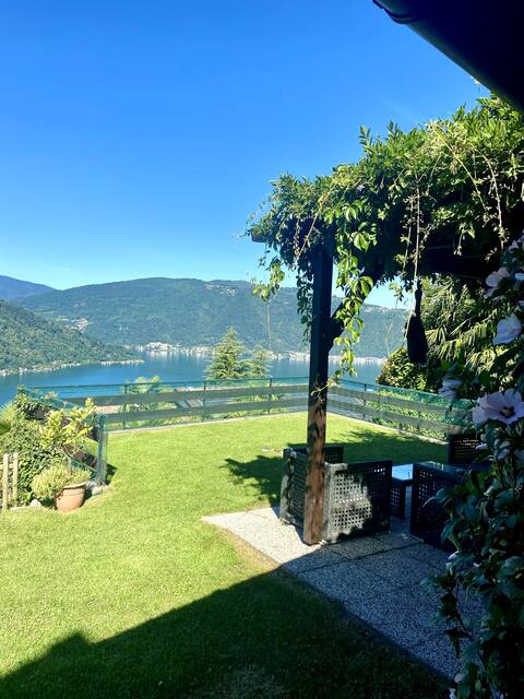 Dream View on Lugano Lake - Holiday House Pacific