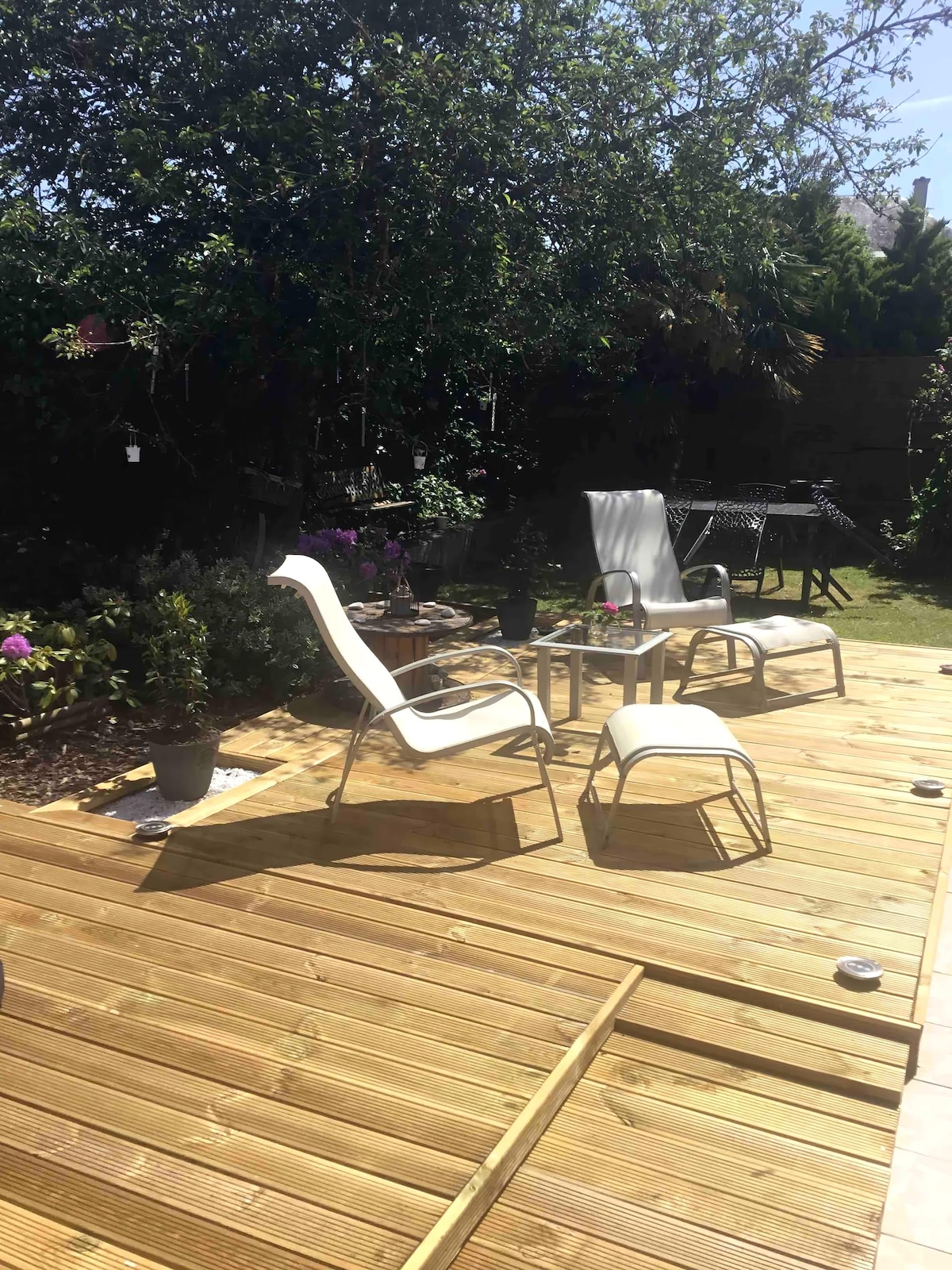 Erfolgreiche Airbnb-Immobilie: Studio 50 m from the sea with HOT TUB in Grandcamp Maisy