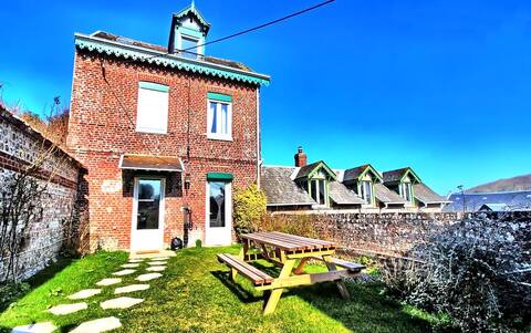 La Maison de Manon - 100m beach - sea view:-)