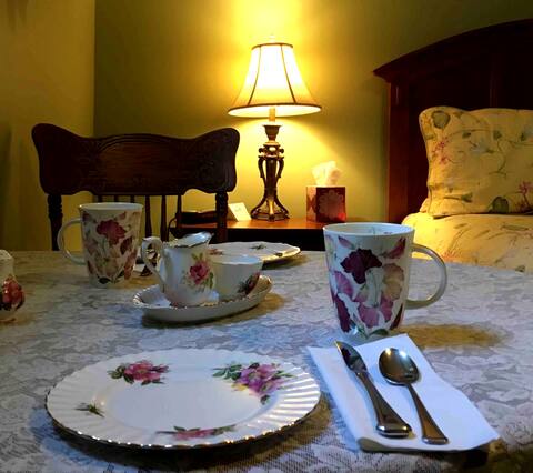 Stage Door B&B, Private entrance