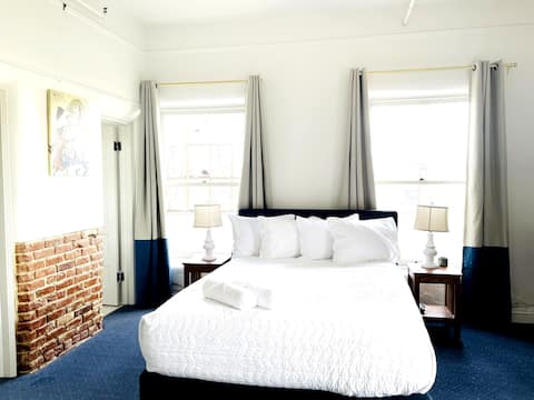 Rm. 113 | Hot Springs at Historic Lodge