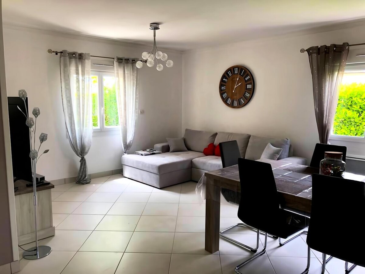 Top Airbnb: Quiet one-story vacation home à Villeneuve Sur Lot