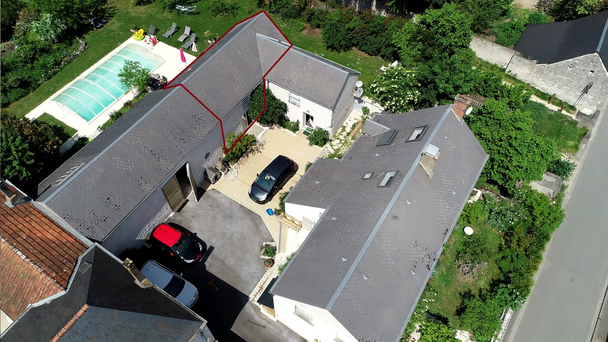 Top Airbnb: 1865 winegrower's house with pool à Loiret