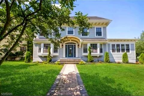 6-Bed Mansion Vibes! 2 Patios &  Gourmet Kitchen