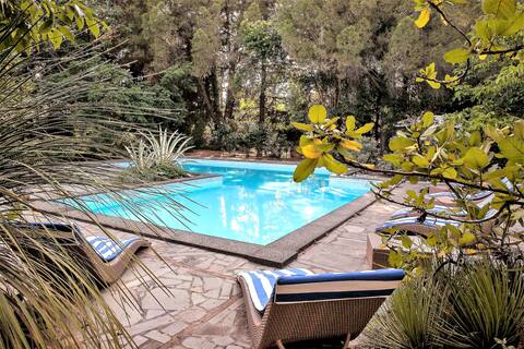 Etna Botanic Garden triple pool apartment