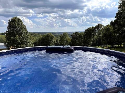 Buffalo River Rocky Ridge Cabin- Pool and HOT TUB