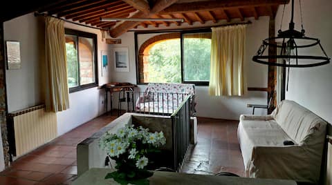 Top Airbnb: Unique Tuscan view, pool and relax in Laterina Pergine Valdarno