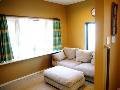 Walking distance to downtown Niigata Furomachi, Furomachi, a luxury house, Simons bed, parking, fami